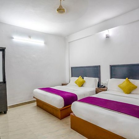 Fabhotel Abrigo Residency Anaviratty Exterior foto